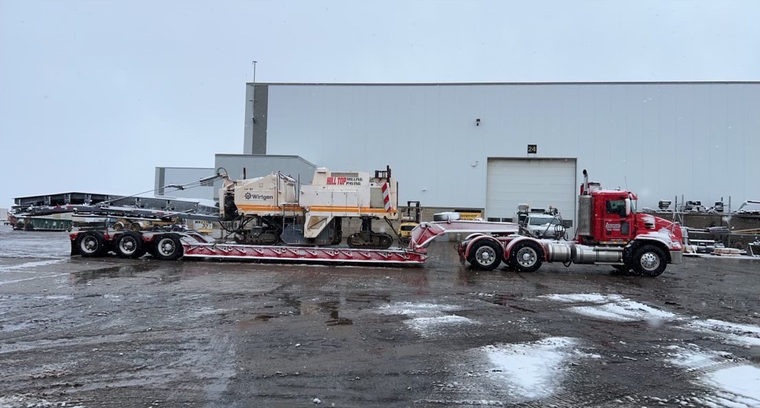 transportation rgn low boy truck trailer heavy hauling